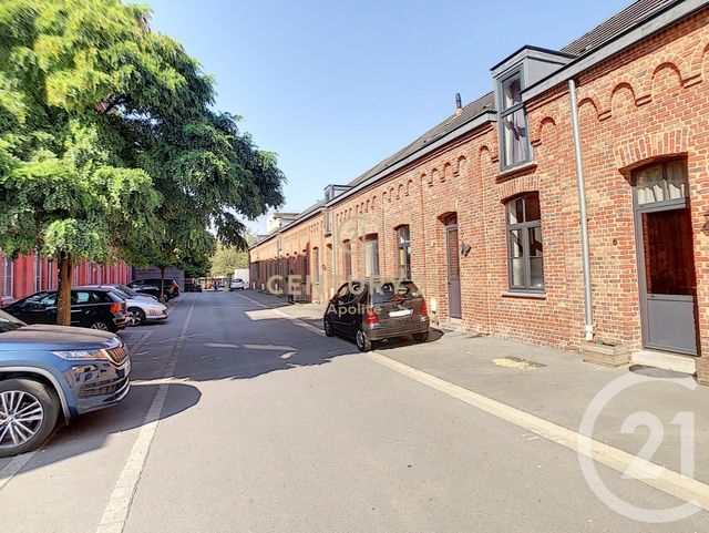 Appartement T2 à vendre - 2 pièces - 46.52 m2 - ROUBAIX - 59 - NORD-PAS-DE-CALAIS - Century 21 Apolite Appartement T2 à vendre - 2 pièces - 46.52 m2 - ROUBAIX - 59 - NORD-PAS-DE-CALAIS - Century 21 Apolite