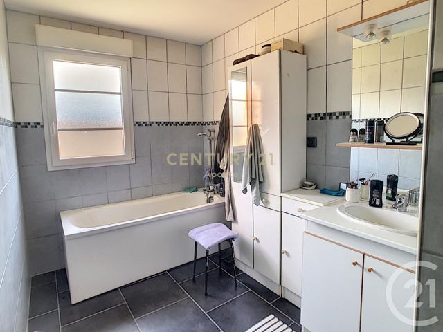 Afficher la photo en grand Appartement T3 à vendre - 3 pièces - 84.32 m2 - AUCHEL - 62 - NORD-PAS-DE-CALAIS - Century 21 Apolite