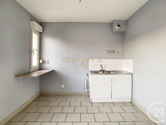 Afficher la photo en grand Appartement T3 à vendre - 3 pièces - 72.0 m2 - AUCHEL - 62 - NORD-PAS-DE-CALAIS - Century 21 Apolite