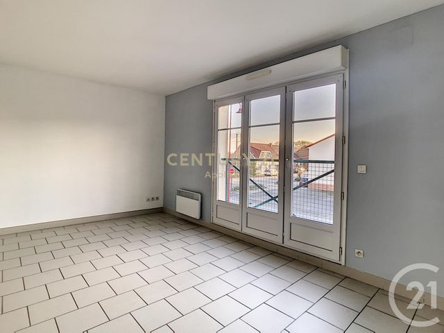 Afficher la photo en grand Appartement T3 à vendre - 3 pièces - 72.0 m2 - AUCHEL - 62 - NORD-PAS-DE-CALAIS - Century 21 Apolite