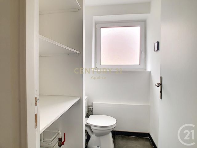 Afficher la photo en grand Appartement T5 à vendre - 5 pièces - 130.0 m2 - LA MADELEINE - 59 - NORD-PAS-DE-CALAIS - Century 21 Apolite