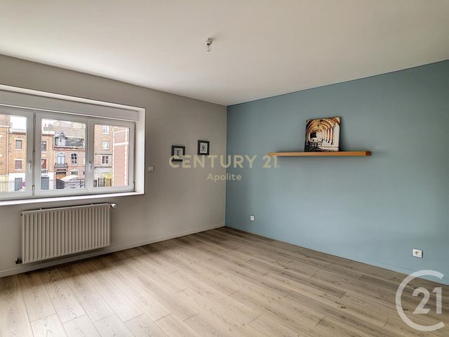 Afficher la photo en grand Appartement T5 à vendre - 5 pièces - 130.0 m2 - LA MADELEINE - 59 - NORD-PAS-DE-CALAIS - Century 21 Apolite