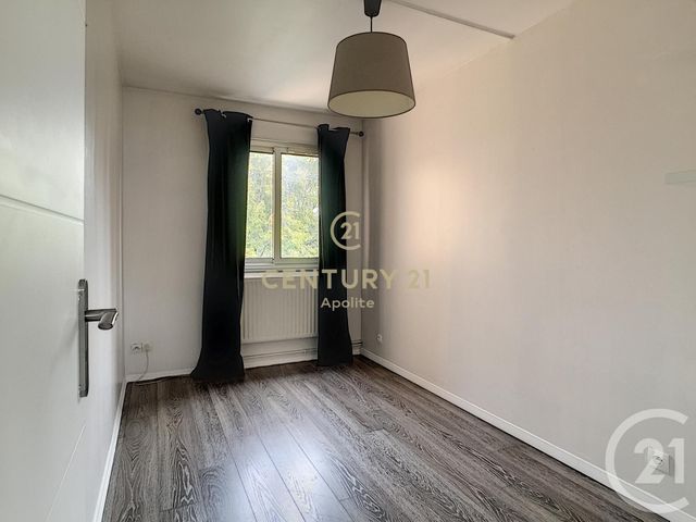 Appartement T3 à vendre - 3 pièces - 60.0 m2 - MARCQ EN BAROEUL - 59 - NORD-PAS-DE-CALAIS - Century 21 Apolite Appartement T3 à vendre - 3 pièces - 60.0 m2 - MARCQ EN BAROEUL - 59 - NORD-PAS-DE-CALAIS - Century 21 Apolite