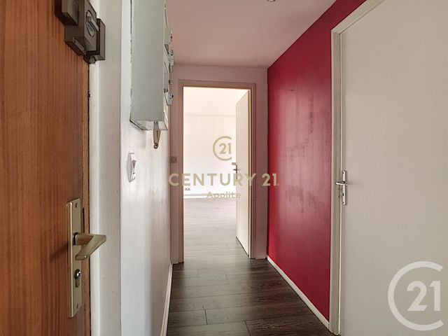 Appartement T3 à vendre - 3 pièces - 60.0 m2 - MARCQ EN BAROEUL - 59 - NORD-PAS-DE-CALAIS - Century 21 Apolite Appartement T3 à vendre - 3 pièces - 60.0 m2 - MARCQ EN BAROEUL - 59 - NORD-PAS-DE-CALAIS - Century 21 Apolite