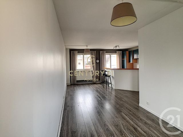 Appartement T3 à vendre - 3 pièces - 60.0 m2 - MARCQ EN BAROEUL - 59 - NORD-PAS-DE-CALAIS - Century 21 Apolite Appartement T3 à vendre - 3 pièces - 60.0 m2 - MARCQ EN BAROEUL - 59 - NORD-PAS-DE-CALAIS - Century 21 Apolite