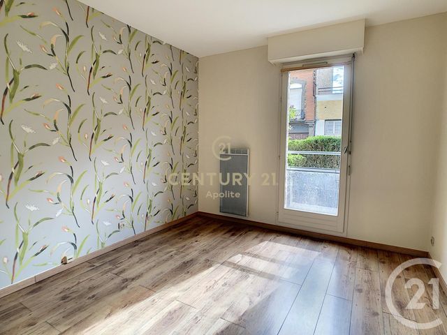 Appartement T3 à louer - 3 pièces - 60.6 m2 - LA MADELEINE - 59 - NORD-PAS-DE-CALAIS - Century 21 Apolite Appartement T3 à louer - 3 pièces - 60.6 m2 - LA MADELEINE - 59 - NORD-PAS-DE-CALAIS - Century 21 Apolite