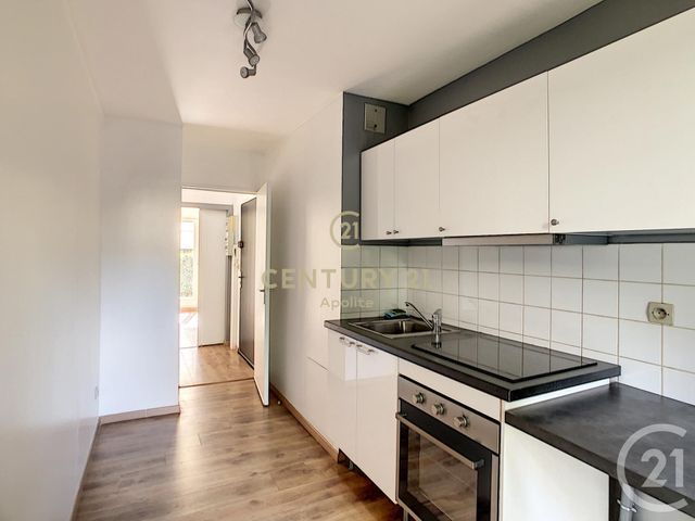 Appartement T3 à louer - 3 pièces - 60.6 m2 - LA MADELEINE - 59 - NORD-PAS-DE-CALAIS - Century 21 Apolite Appartement T3 à louer - 3 pièces - 60.6 m2 - LA MADELEINE - 59 - NORD-PAS-DE-CALAIS - Century 21 Apolite