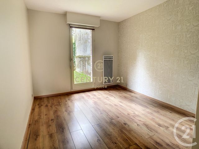 Appartement T3 à louer - 3 pièces - 60.6 m2 - LA MADELEINE - 59 - NORD-PAS-DE-CALAIS - Century 21 Apolite Appartement T3 à louer - 3 pièces - 60.6 m2 - LA MADELEINE - 59 - NORD-PAS-DE-CALAIS - Century 21 Apolite