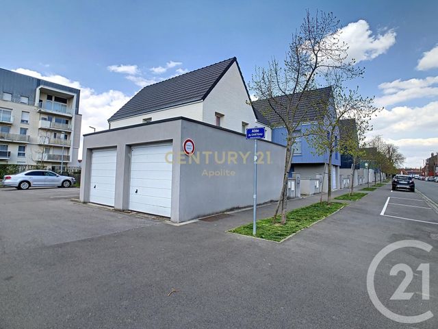 parking à louer - 8.0 m2 - MARCQ EN BAROEUL - 59 - NORD-PAS-DE-CALAIS - Century 21 Apolite