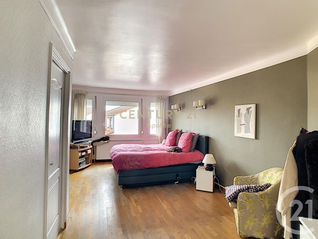 Afficher la photo en grand Appartement T4 à vendre - 4 pièces - 173.72 m2 - MARCQ EN BAROEUL - 59 - NORD-PAS-DE-CALAIS - Century 21 Apolite