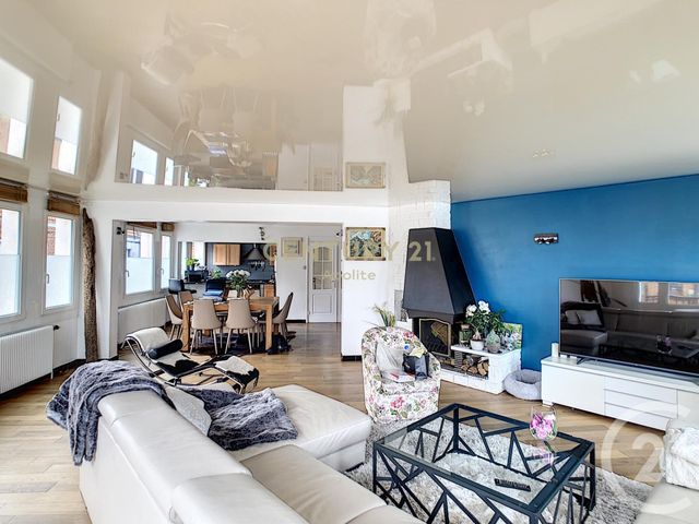 Afficher la photo en grand Appartement T4 à vendre - 4 pièces - 173.72 m2 - MARCQ EN BAROEUL - 59 - NORD-PAS-DE-CALAIS - Century 21 Apolite