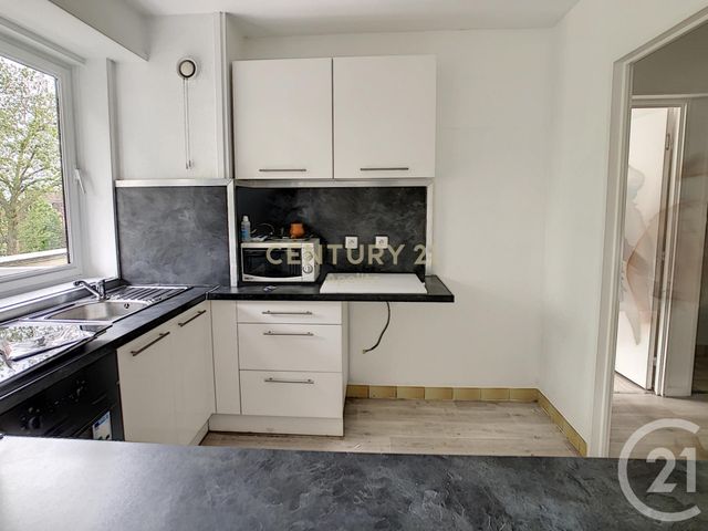 Appartement F2 à vendre - 2 pièces - 43.6 m2 - MARCQ EN BAROEUL - 59 - NORD-PAS-DE-CALAIS - Century 21 Apolite Appartement F2 à vendre - 2 pièces - 43.6 m2 - MARCQ EN BAROEUL - 59 - NORD-PAS-DE-CALAIS - Century 21 Apolite