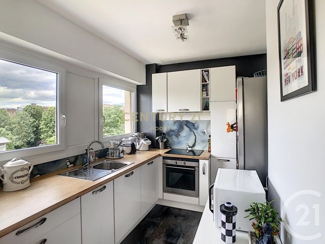Appartement T3 à louer - 3 pièces - 74.56 m2 - LA MADELEINE - 59 - NORD-PAS-DE-CALAIS - Century 21 Apolite Appartement T3 à louer - 3 pièces - 74.56 m2 - LA MADELEINE - 59 - NORD-PAS-DE-CALAIS - Century 21 Apolite