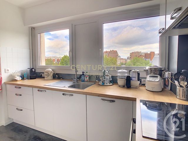Appartement T3 à louer - 3 pièces - 74.56 m2 - LA MADELEINE - 59 - NORD-PAS-DE-CALAIS - Century 21 Apolite Appartement T3 à louer - 3 pièces - 74.56 m2 - LA MADELEINE - 59 - NORD-PAS-DE-CALAIS - Century 21 Apolite
