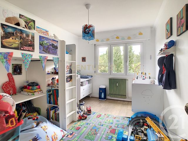 Appartement T3 à louer - 3 pièces - 74.56 m2 - LA MADELEINE - 59 - NORD-PAS-DE-CALAIS - Century 21 Apolite Appartement T3 à louer - 3 pièces - 74.56 m2 - LA MADELEINE - 59 - NORD-PAS-DE-CALAIS - Century 21 Apolite