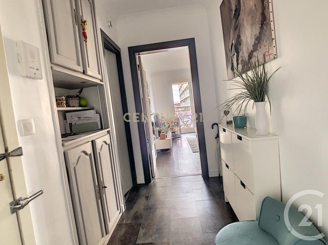 Appartement T3 à louer - 3 pièces - 74.56 m2 - LA MADELEINE - 59 - NORD-PAS-DE-CALAIS - Century 21 Apolite Appartement T3 à louer - 3 pièces - 74.56 m2 - LA MADELEINE - 59 - NORD-PAS-DE-CALAIS - Century 21 Apolite