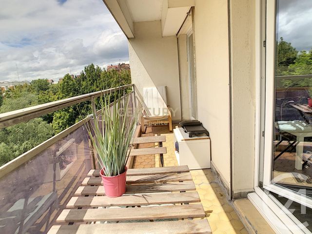 Appartement T3 à louer - 3 pièces - 74.56 m2 - LA MADELEINE - 59 - NORD-PAS-DE-CALAIS - Century 21 Apolite Appartement T3 à louer - 3 pièces - 74.56 m2 - LA MADELEINE - 59 - NORD-PAS-DE-CALAIS - Century 21 Apolite