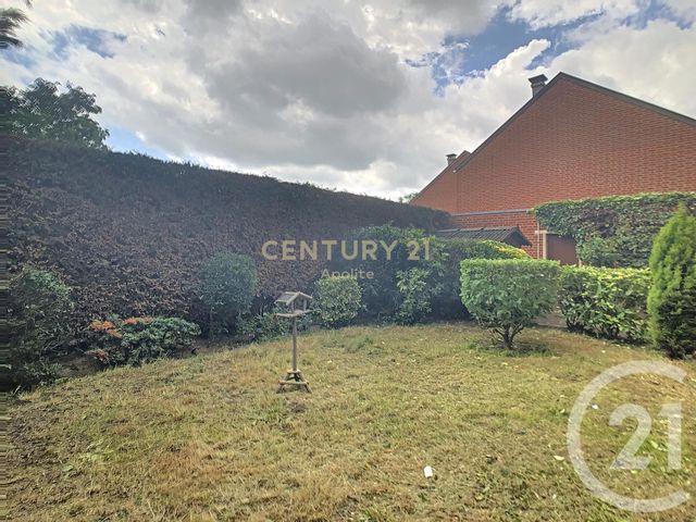 Afficher la photo en grand maison à vendre - 4 pièces - 132.0 m2 - VILLENEUVE D ASCQ - 59 - NORD-PAS-DE-CALAIS - Century 21 Apolite