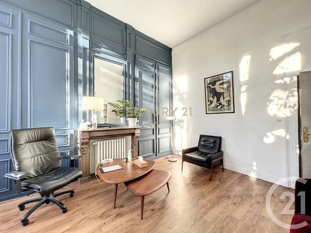 Appartement T5 à vendre - 5 pièces - 75.0 m2 - LILLE - 59 - NORD-PAS-DE-CALAIS - Century 21 Apolite