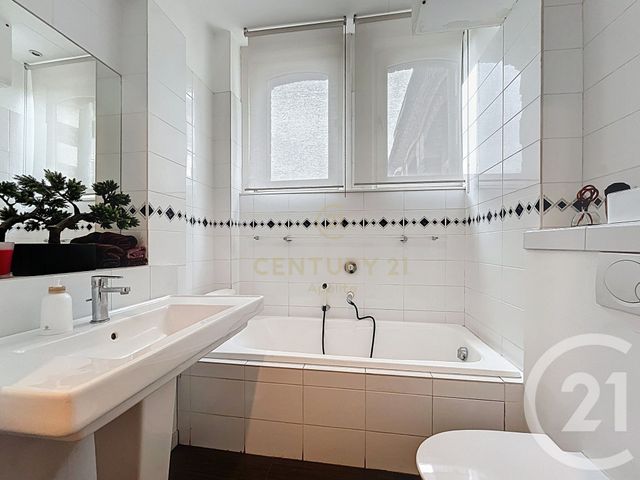 Appartement T6 à vendre - 6 pièces - 165.0 m2 - MARCQ EN BAROEUL - 59 - NORD-PAS-DE-CALAIS - Century 21 Apolite