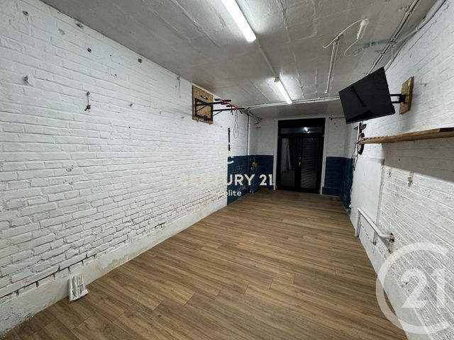 maison à louer - 6 pièces - 180.0 m2 - CROIX - 59 - NORD-PAS-DE-CALAIS - Century 21 Apolite