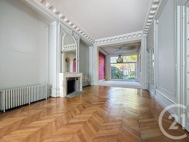 maison à vendre - 7 pièces - 286.22 m2 - LA MADELEINE - 59 - NORD-PAS-DE-CALAIS - Century 21 Apolite