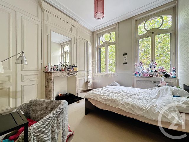 maison à vendre - 7 pièces - 300.0 m2 - LA MADELEINE - 59 - NORD-PAS-DE-CALAIS - Century 21 Apolite