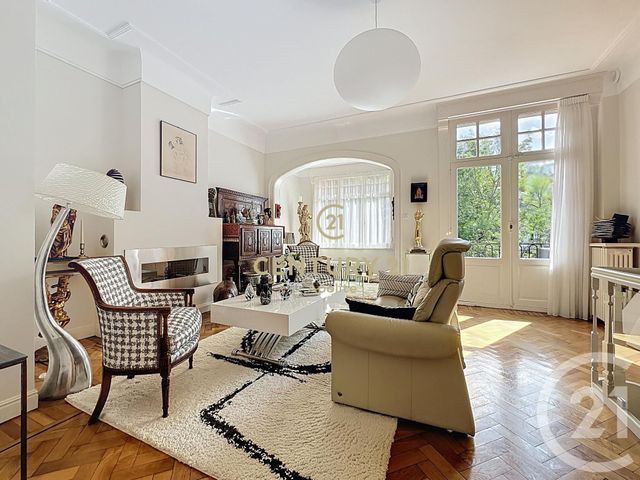 maison à vendre - 8 pièces - 253.0 m2 - LA MADELEINE - 59 - NORD-PAS-DE-CALAIS - Century 21 Apolite