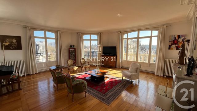 Appartement à vendre - 8 pièces - 240.0 m2 - LA MADELEINE - 59 - NORD-PAS-DE-CALAIS - Century 21 Apolite