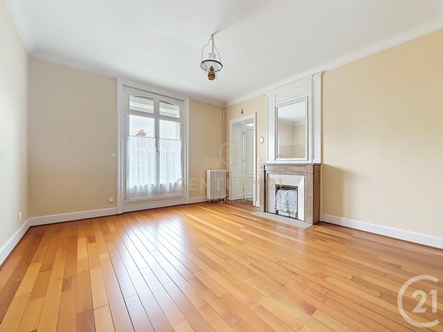 Appartement T6 à vendre - 8 pièces - 240.0 m2 - LA MADELEINE - 59 - NORD-PAS-DE-CALAIS - Century 21 Apolite