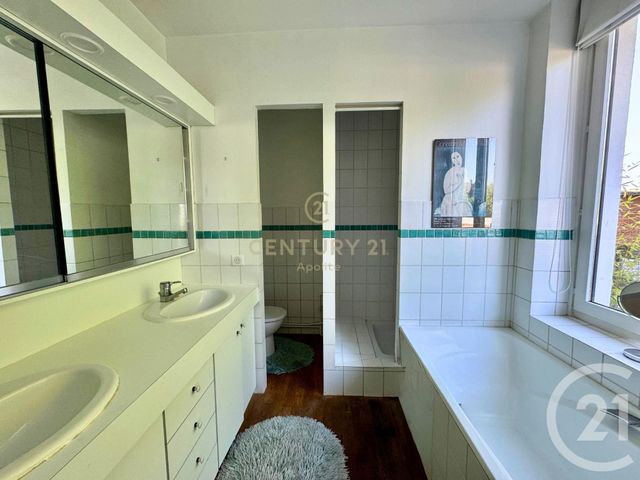 Appartement T5 à vendre - 5 pièces - 161.4 m2 - HEM - 59 - NORD-PAS-DE-CALAIS - Century 21 Apolite