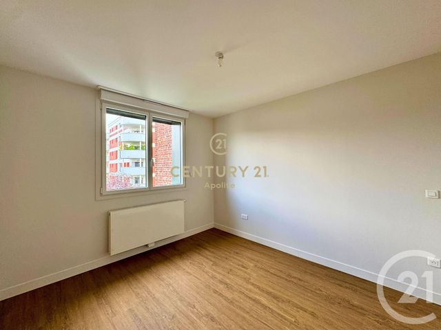 maison à louer - 5 pièces - 125.0 m2 - LA MADELEINE - 59 - NORD-PAS-DE-CALAIS - Century 21 Apolite