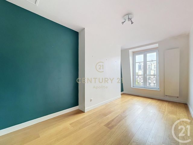 Appartement F7 à vendre - 7 pièces - 159.0 m2 - LA MADELEINE - 59 - NORD-PAS-DE-CALAIS - Century 21 Apolite