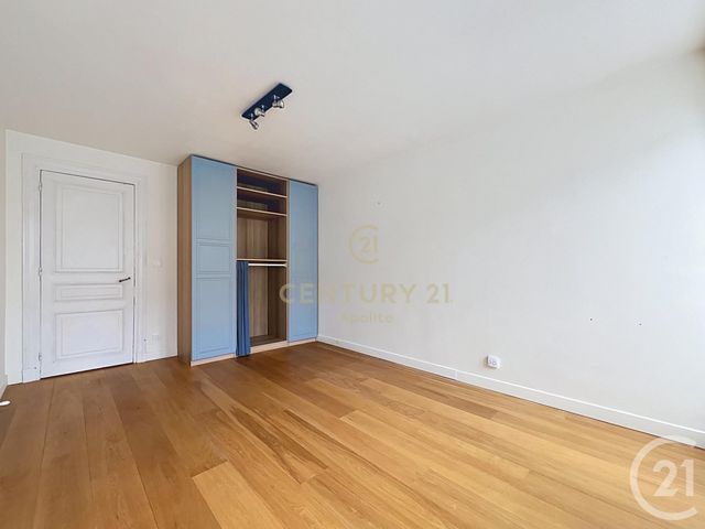 Appartement F7 à vendre - 7 pièces - 159.0 m2 - LA MADELEINE - 59 - NORD-PAS-DE-CALAIS - Century 21 Apolite