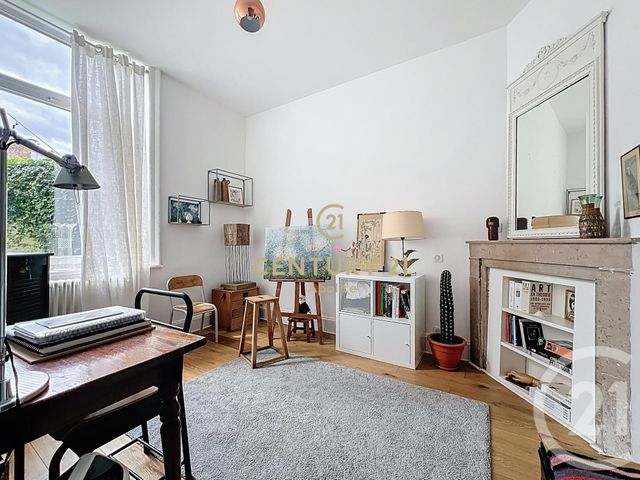 Appartement F4 à vendre - 4 pièces - 87.0 m2 - LA MADELEINE - 59 - NORD-PAS-DE-CALAIS - Century 21 Apolite