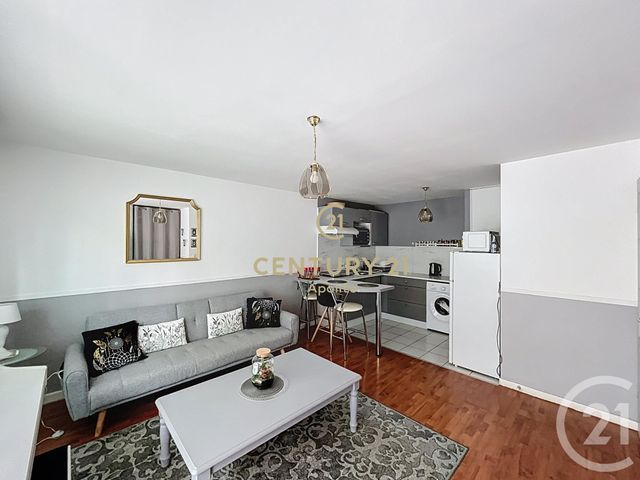 Appartement T2 à vendre - 2 pièces - 40.88 m2 - MARCQ EN BAROEUL - 59 - NORD-PAS-DE-CALAIS - Century 21 Apolite