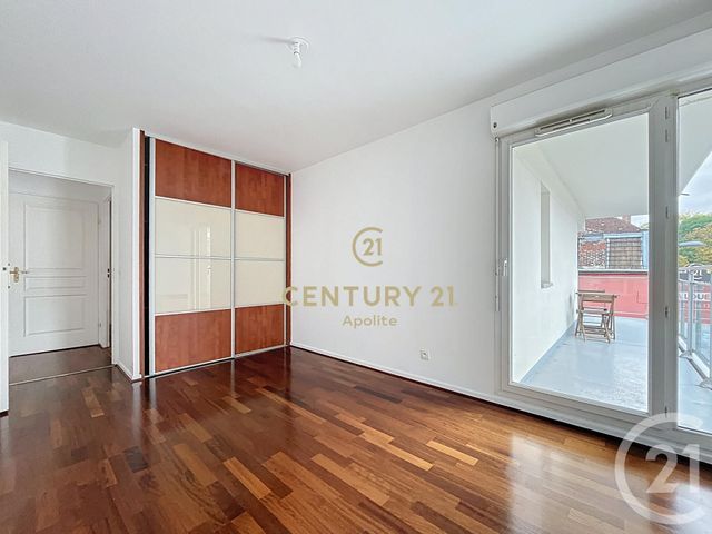 Appartement T4 à louer - 4 pièces - 108.0 m2 - LILLE - 59 - NORD-PAS-DE-CALAIS - Century 21 Apolite