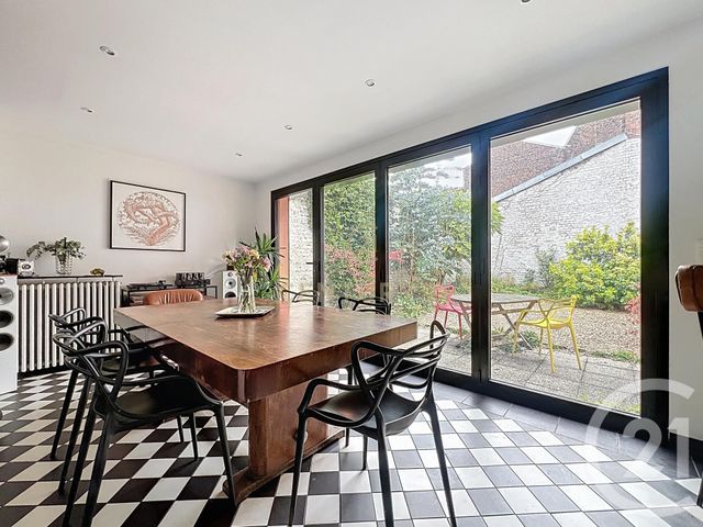 Appartement F3 à vendre - 3 pièces - 94.7 m2 - LILLE - 59 - NORD-PAS-DE-CALAIS - Century 21 Apolite