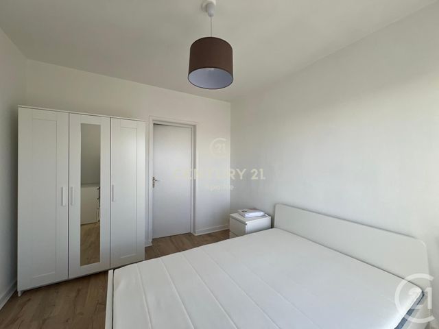 Appartement T2 à louer - 2 pièces - 43.75 m2 - LA MADELEINE - 59 - NORD-PAS-DE-CALAIS - Century 21 Apolite