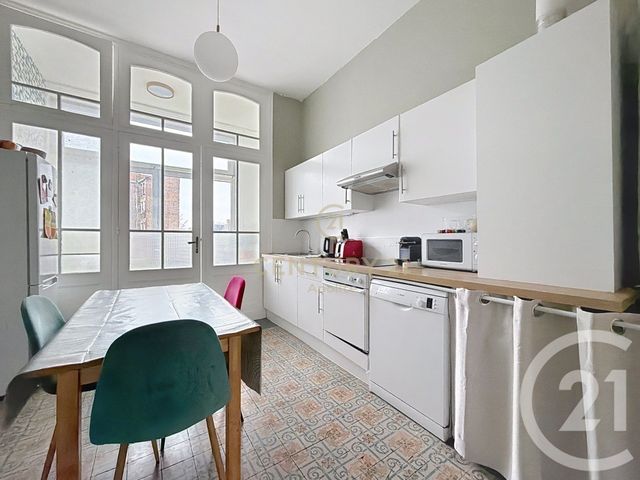 Appartement T3 à louer - 3 pièces - 77.2 m2 - LA MADELEINE - 59 - NORD-PAS-DE-CALAIS - Century 21 Apolite