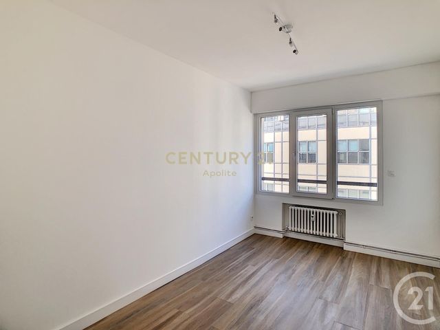 Appartement T3 à vendre - 3 pièces - 71.02 m2 - LA MADELEINE - 59 - NORD-PAS-DE-CALAIS - Century 21 Apolite