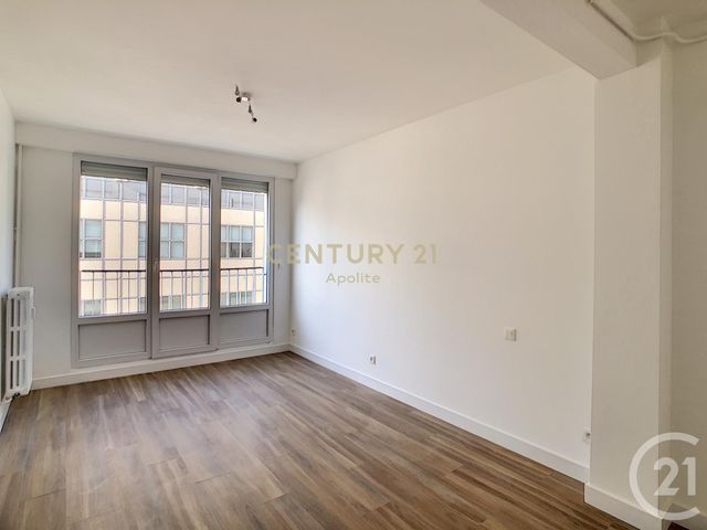 Appartement T3 à vendre - 3 pièces - 71.02 m2 - LA MADELEINE - 59 - NORD-PAS-DE-CALAIS - Century 21 Apolite