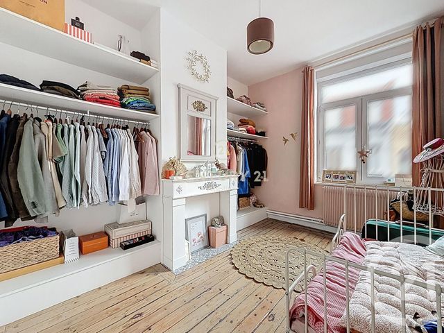 maison à vendre - 7 pièces - 144.85 m2 - LILLE - 59 - NORD-PAS-DE-CALAIS - Century 21 Apolite