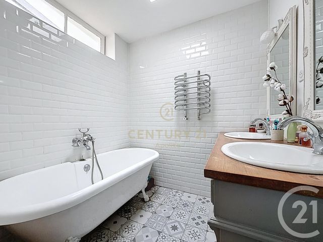 maison à vendre - 7 pièces - 144.85 m2 - LILLE - 59 - NORD-PAS-DE-CALAIS - Century 21 Apolite