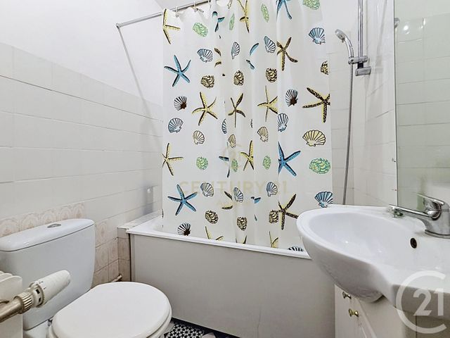 Appartement Studio à louer - 1 pièce - 30.25 m2 - LA MADELEINE - 59 - NORD-PAS-DE-CALAIS - Century 21 Apolite
