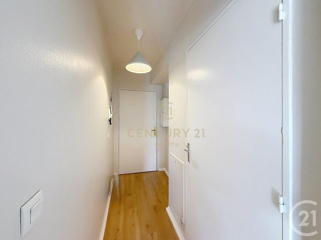 Appartement Studio à louer - 1 pièce - 26.98 m2 - LA MADELEINE - 59 - NORD-PAS-DE-CALAIS - Century 21 Apolite