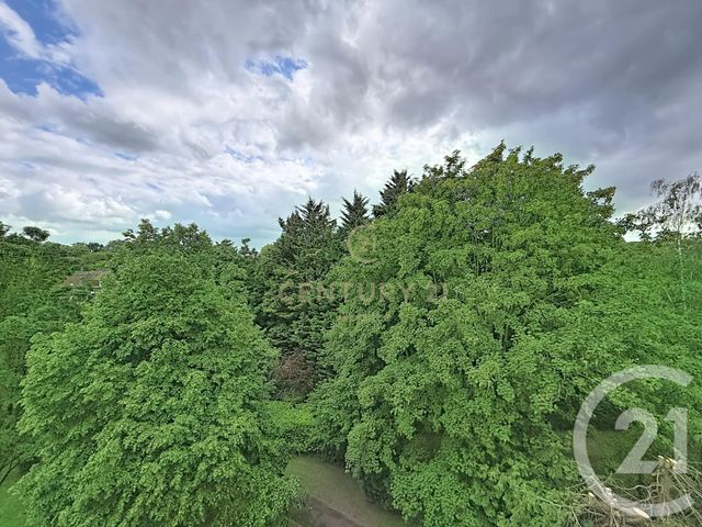 Appartement T3 à louer - 7 pièces - 68.61 m2 - LILLE - 59 - NORD-PAS-DE-CALAIS - Century 21 Apolite