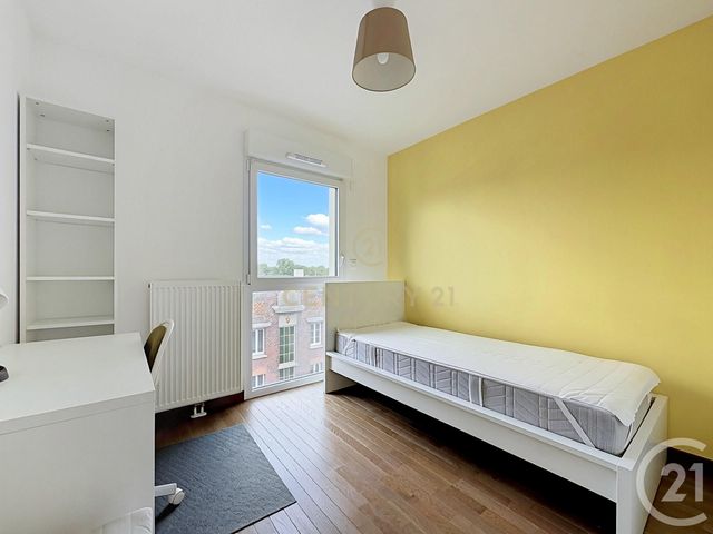 Appartement F4 à vendre - 4 pièces - 97.82 m2 - LA MADELEINE - 59 - NORD-PAS-DE-CALAIS - Century 21 Apolite