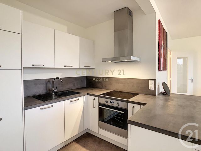 Appartement T2 à louer - 2 pièces - 43.17 m2 - LA MADELEINE - 59 - NORD-PAS-DE-CALAIS - Century 21 Apolite