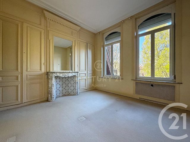 maison à vendre - 7 pièces - 292.4 m2 - LA MADELEINE - 59 - NORD-PAS-DE-CALAIS - Century 21 Apolite